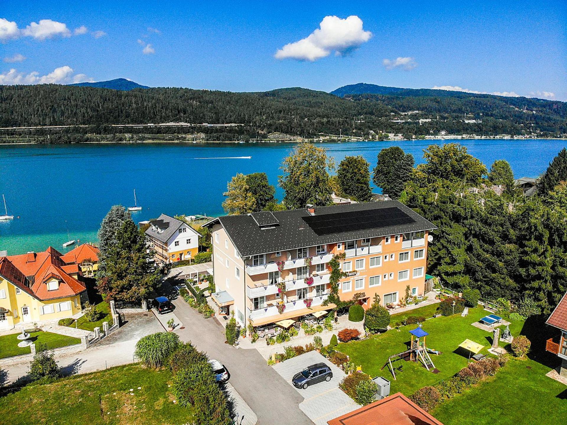 Flairhotel Am Woerthersee Velden am Woerthersee Exterior photo